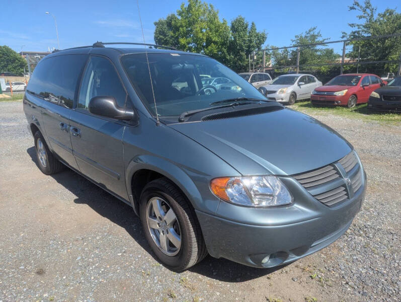 dodge grand caravan 2005 2D4GP44L15R471855 image dodge grand caravan 2005 2D4GP44L15R471855 image